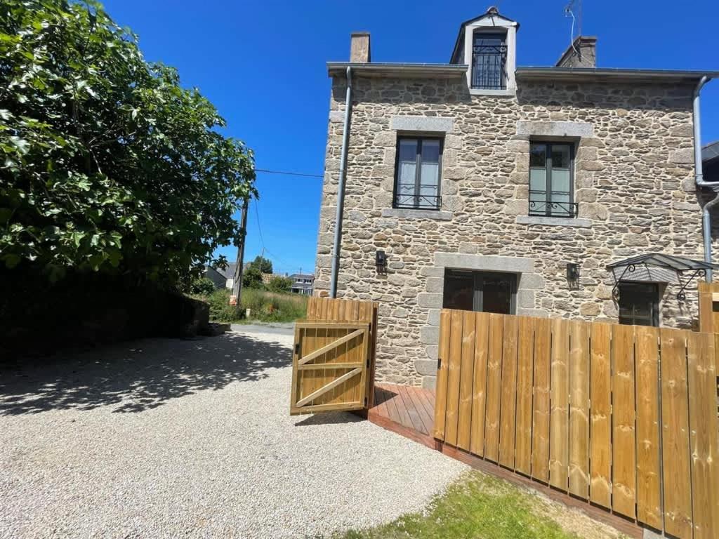Le Rocher- Belle Maison De Charme -jardin/parking Cancale